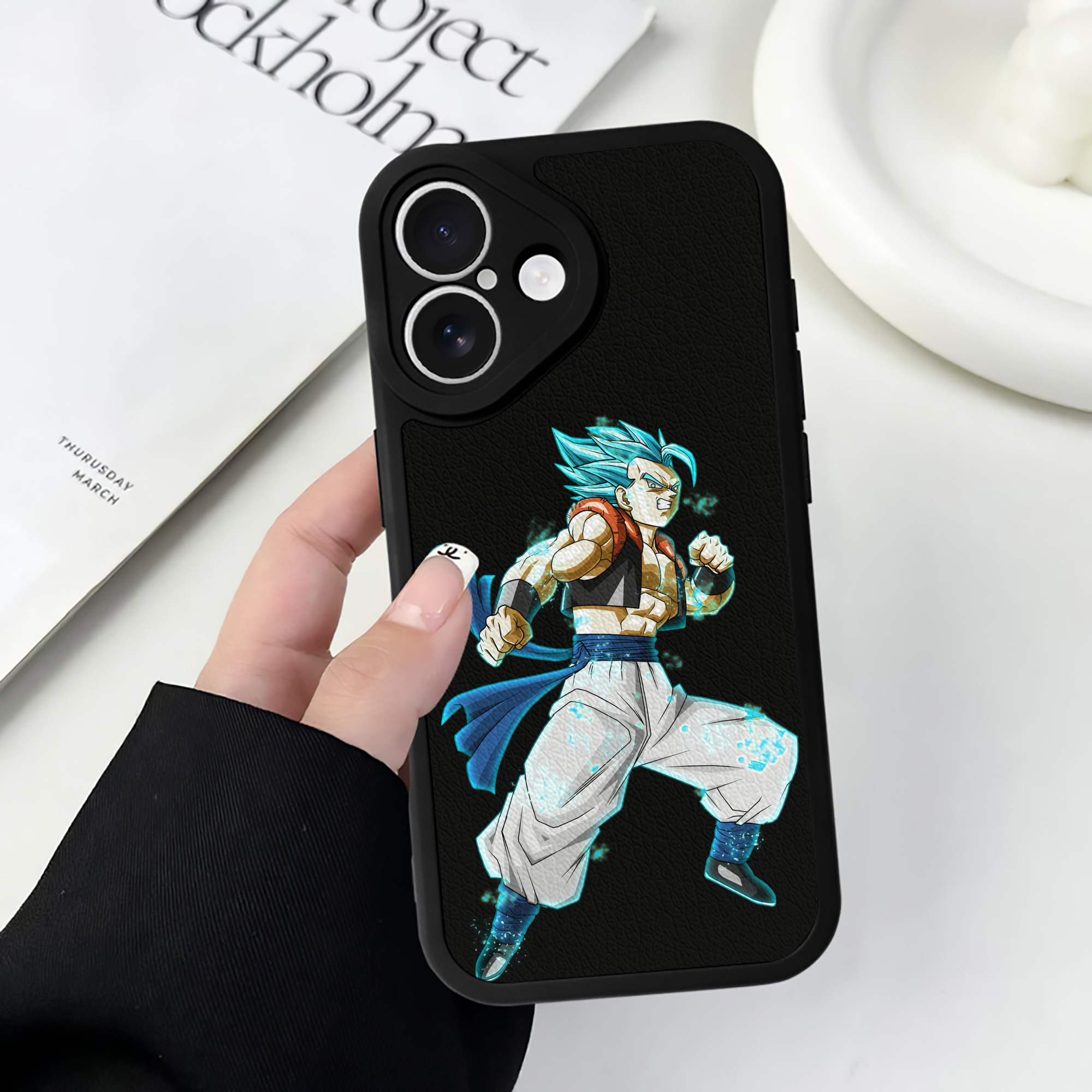 （画像用） ドラゴンボール ベジータ四世（Bejīta Yonsei）DRAGON BALL Vegeta IV 【iPhone 16シリーズ対応】シリコンスマホケース（レザー調） 材質：シリコン